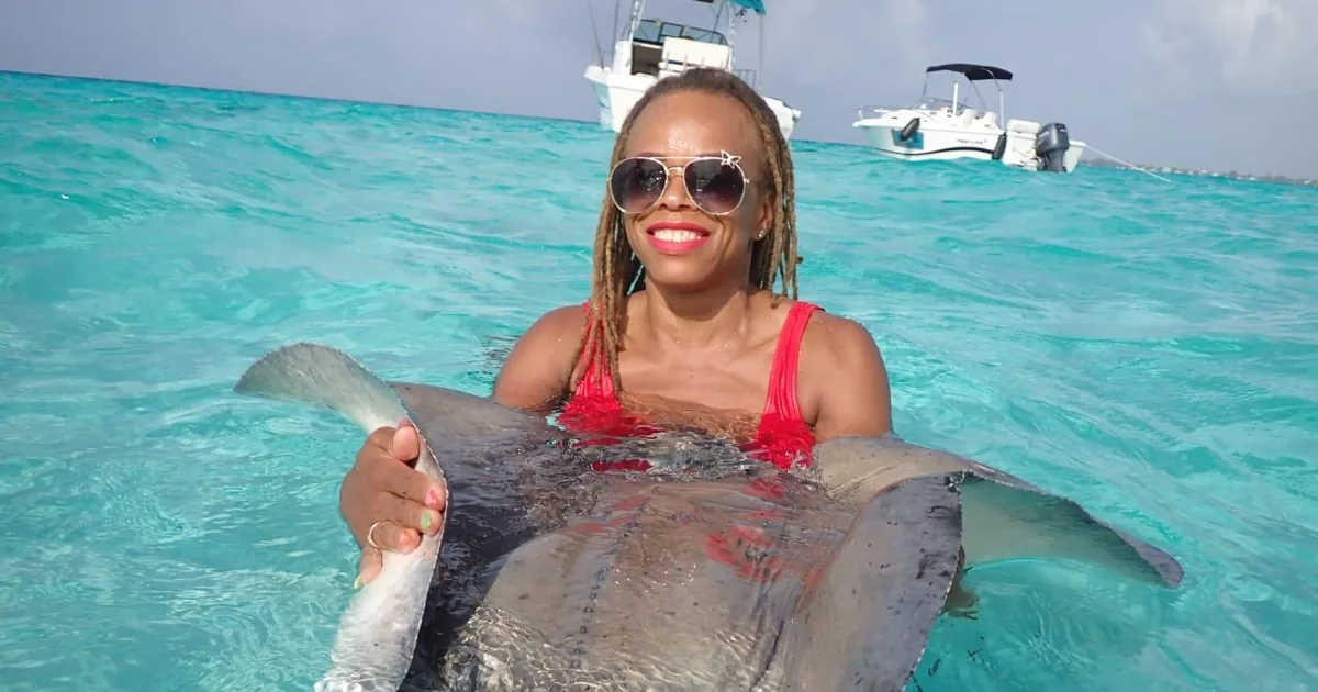 Private: Stingray City & Snorkeling Charter (Most Popular)